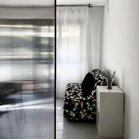 Maison B. *